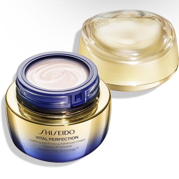 Shiseido Vital Perfection Brand New in Box!! - Picture 2 of 16